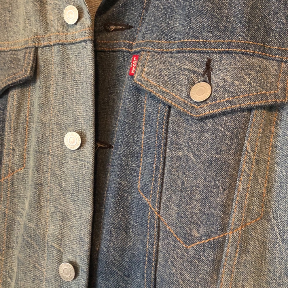 Men’s mixed denim trucker